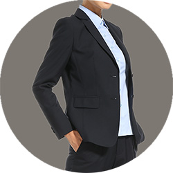 圣巧依職業(yè)裝定制款式美觀合身，品質(zhì)高，大家都很喜歡